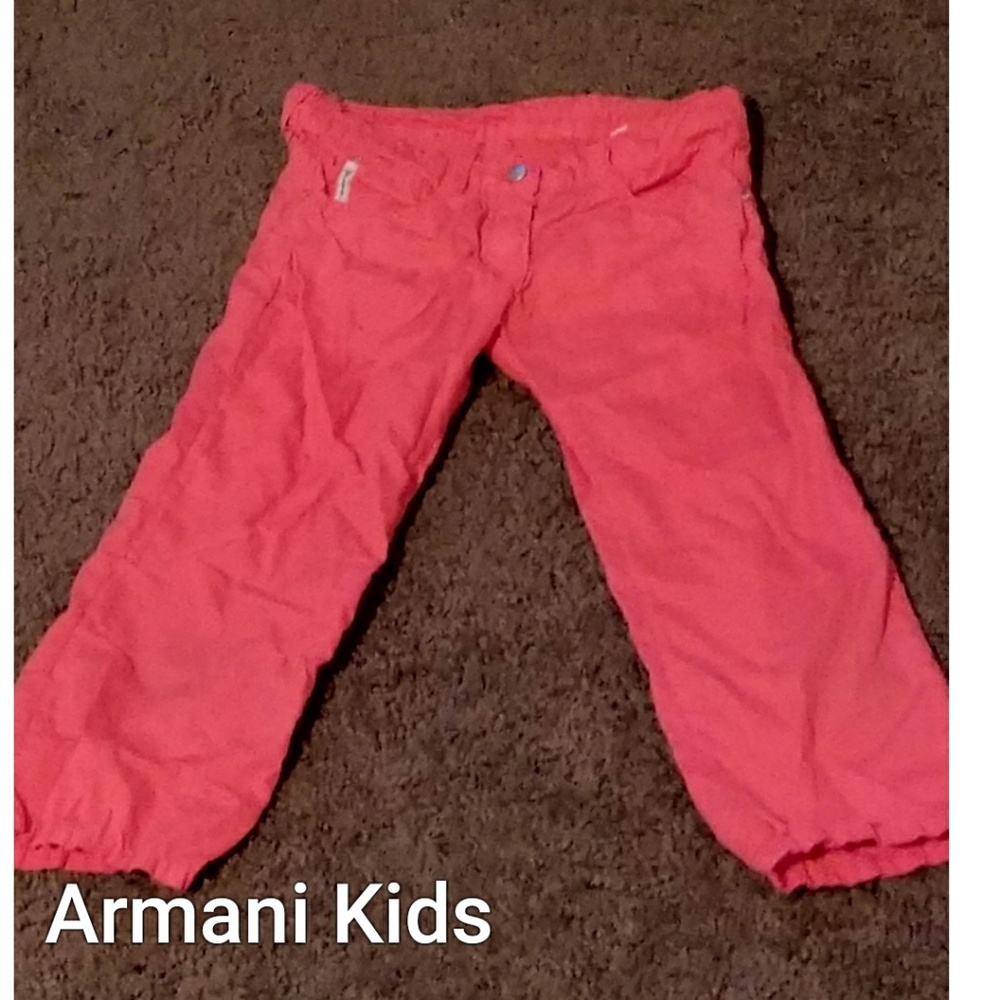 Little girl's khaki pants